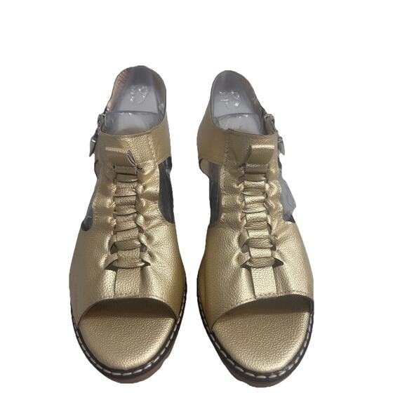 Chic Sandals Gold Chucky Sole Heels Zip Comfy Shoes Sling Back Woman's Sz 8.5 - Picture 3 of 12